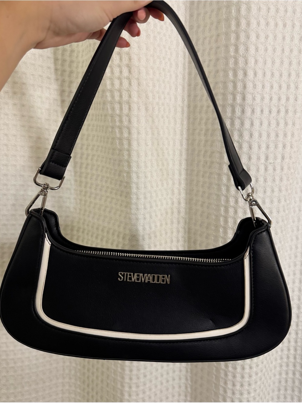 Steve Madden Black Shoulder Bag with White Piping